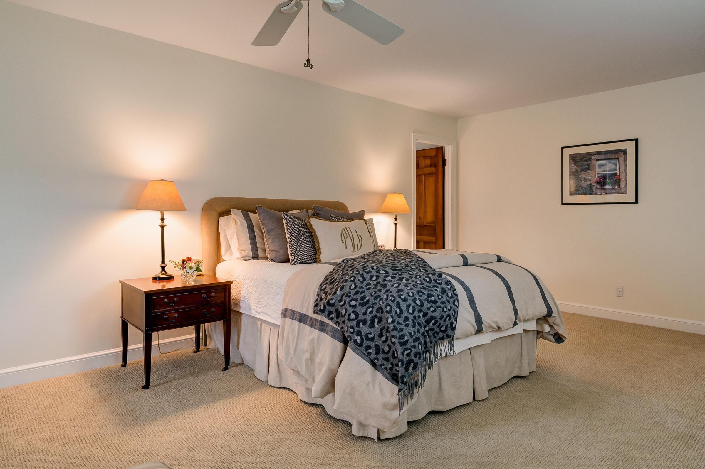 2404 Abington Road Columbus, OH 43221 - Photo 20 of 35