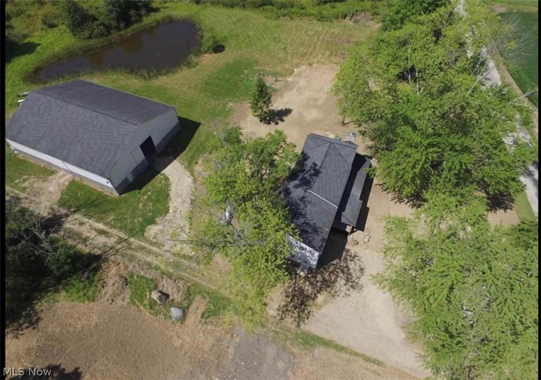 6467 Ireland Road Windsor, OH 44099 - Photo 2 of 14