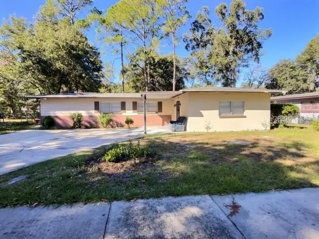 $260,000 | 2900 Northeast 17th Drive, Gainesville, FL 32609