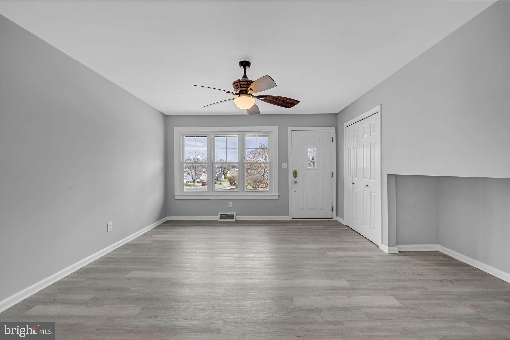 1036 Kendall Road Wilmington, DE 19805 - Photo 3 of 25