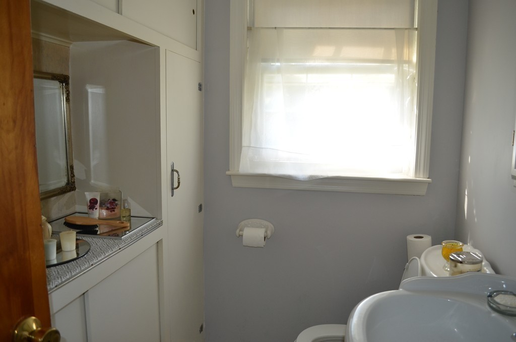 12 Claude Road Chelmsford, MA 01824 - Photo 12 of 17