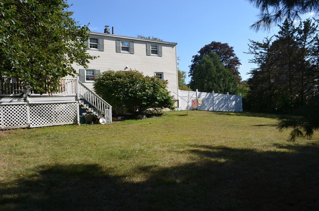 12 Claude Road Chelmsford, MA 01824 - Photo 3 of 17