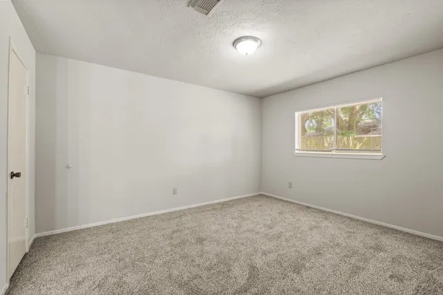 $1,695 | 24110 Griffin House Lane, Katy, TX 77493