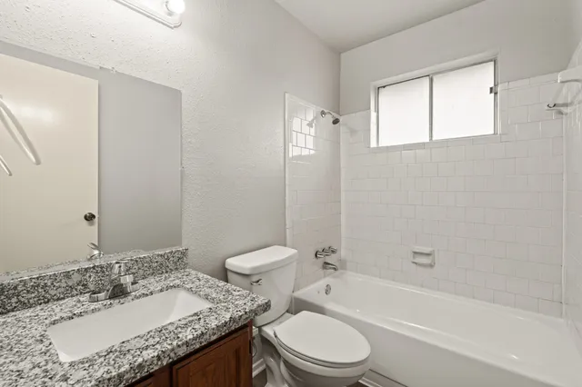 $1,695 | 24110 Griffin House Lane, Katy, TX 77493