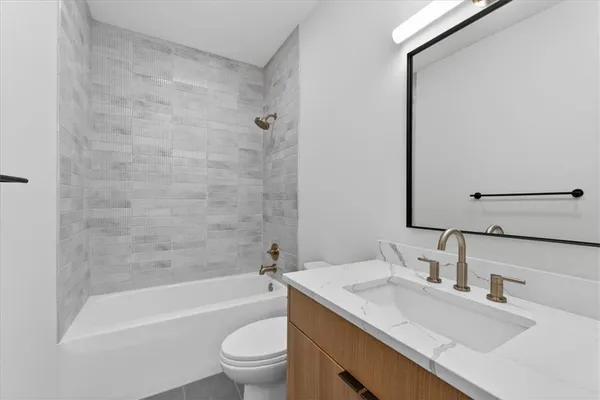 $799,000 | 541 East 19th Street, Kansas City, MO 64108