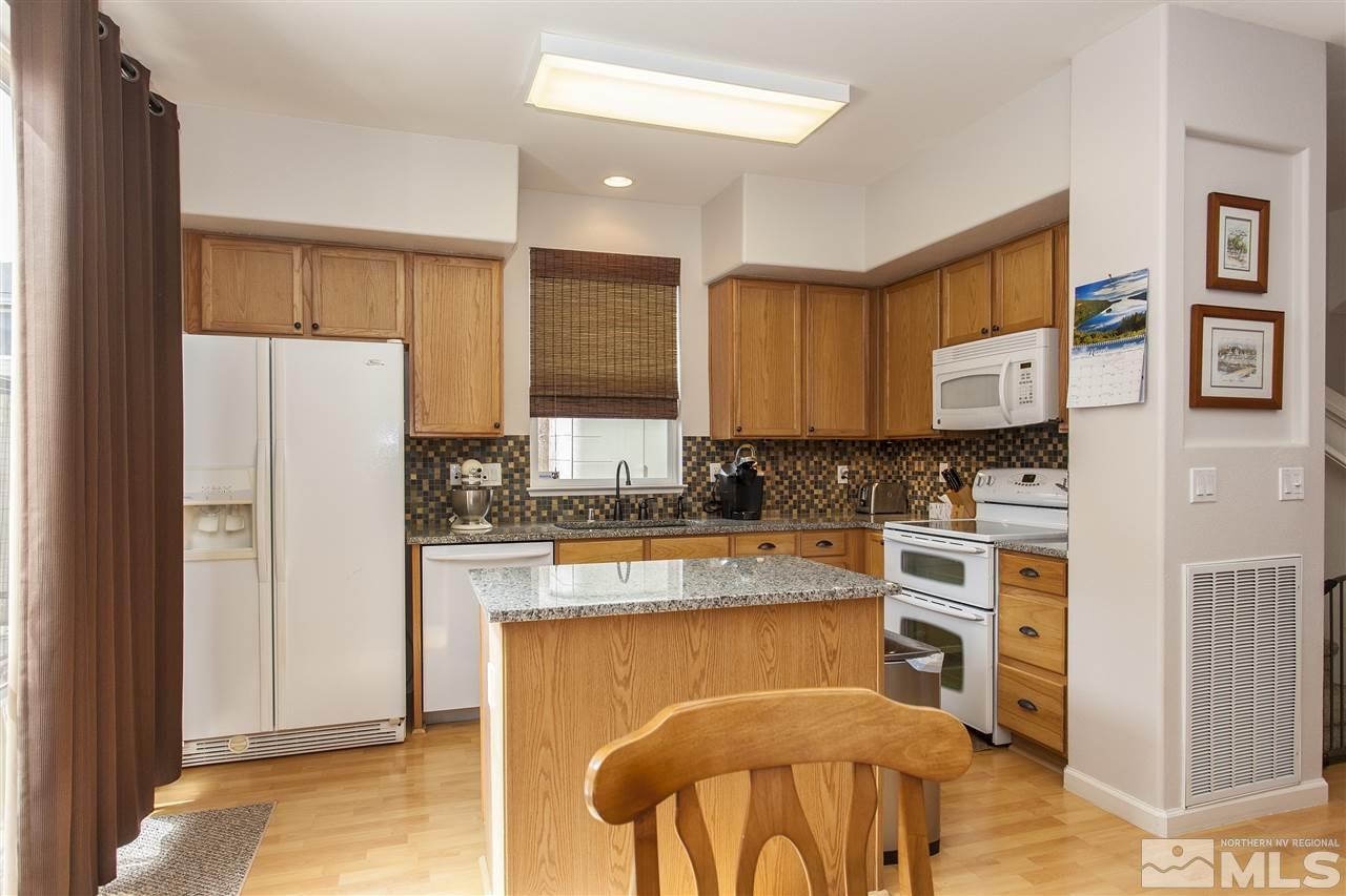 9278 Running Dog Circle Reno, NV 89506 - Photo 7 of 25 Photo 7