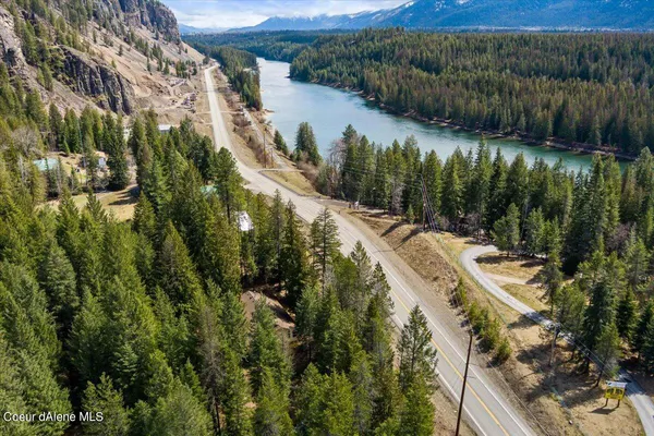 $510,000 | 60191 Highway 200, Clark Fork, ID 83811