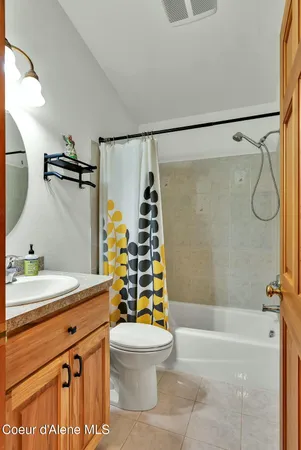 $510,000 | 60191 Highway 200, Clark Fork, ID 83811