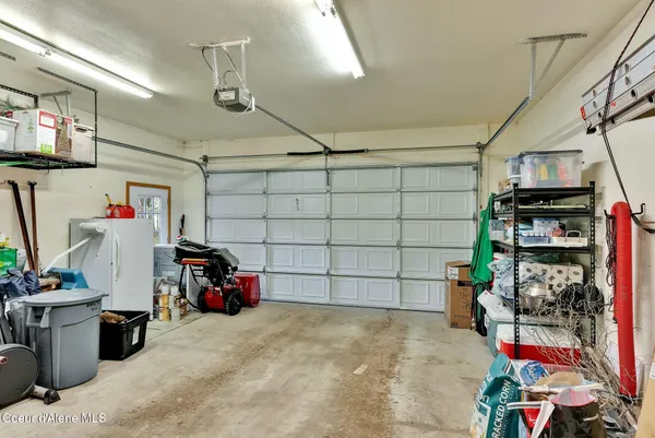 $510,000 | 60191 Highway 200, Clark Fork, ID 83811