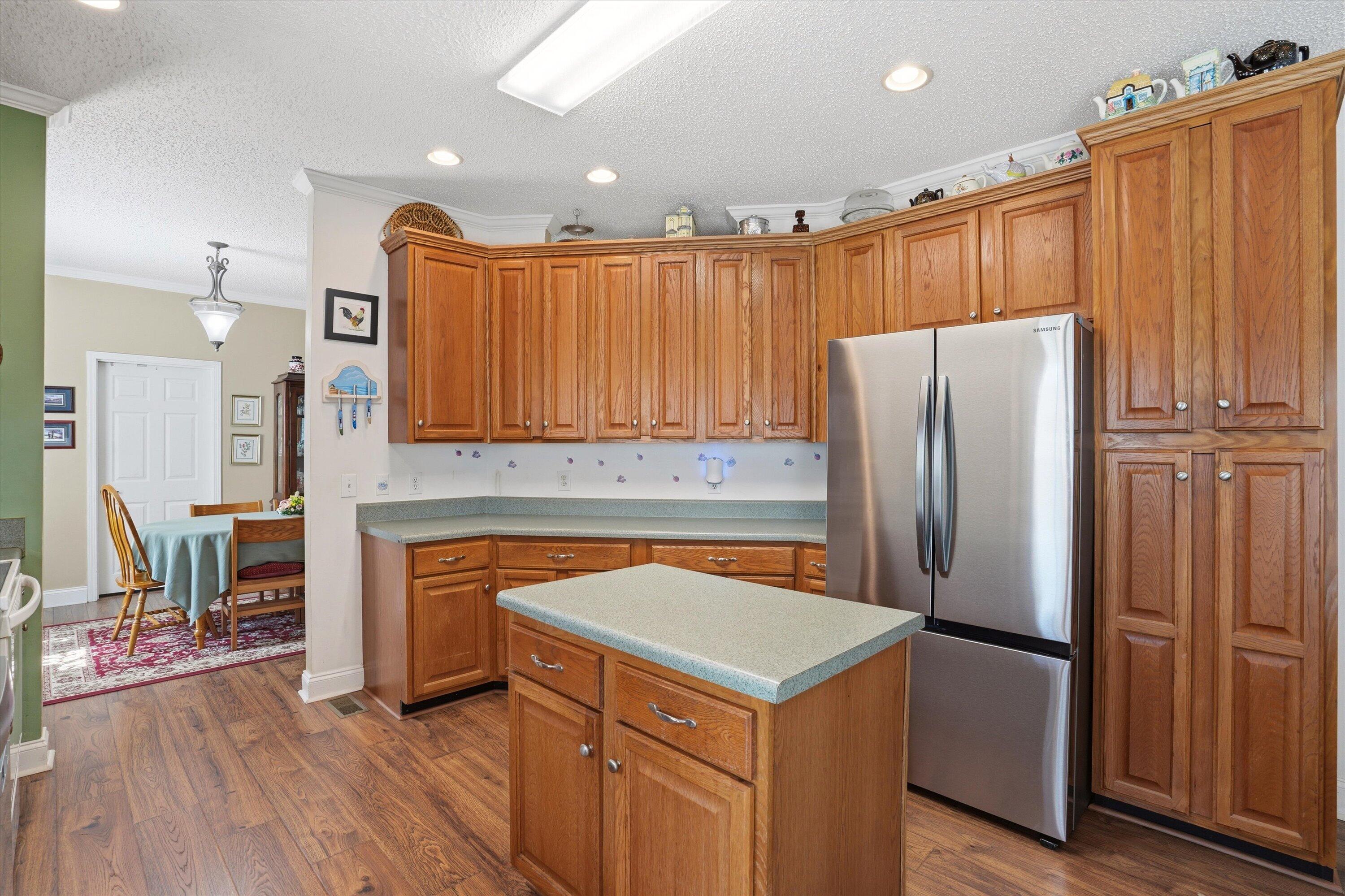 116 Sparrow Street Bonneau, SC 29431 - Photo 16 of 65