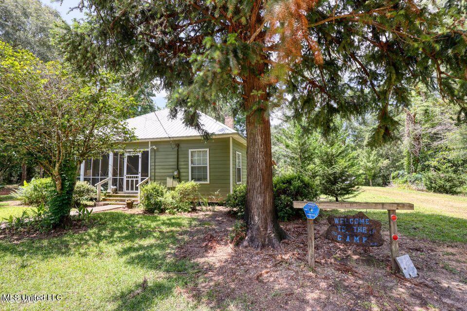 149 Tom Garner Road McHenry, MS 39561 - Photo 11 of 11 20210915030119847978000000-o