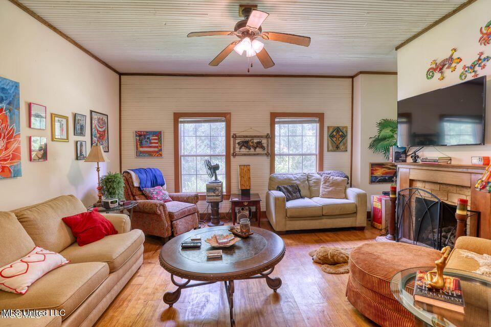 149 Tom Garner Road McHenry, MS 39561 - Photo 8 of 11 20210915022211166863000000-o