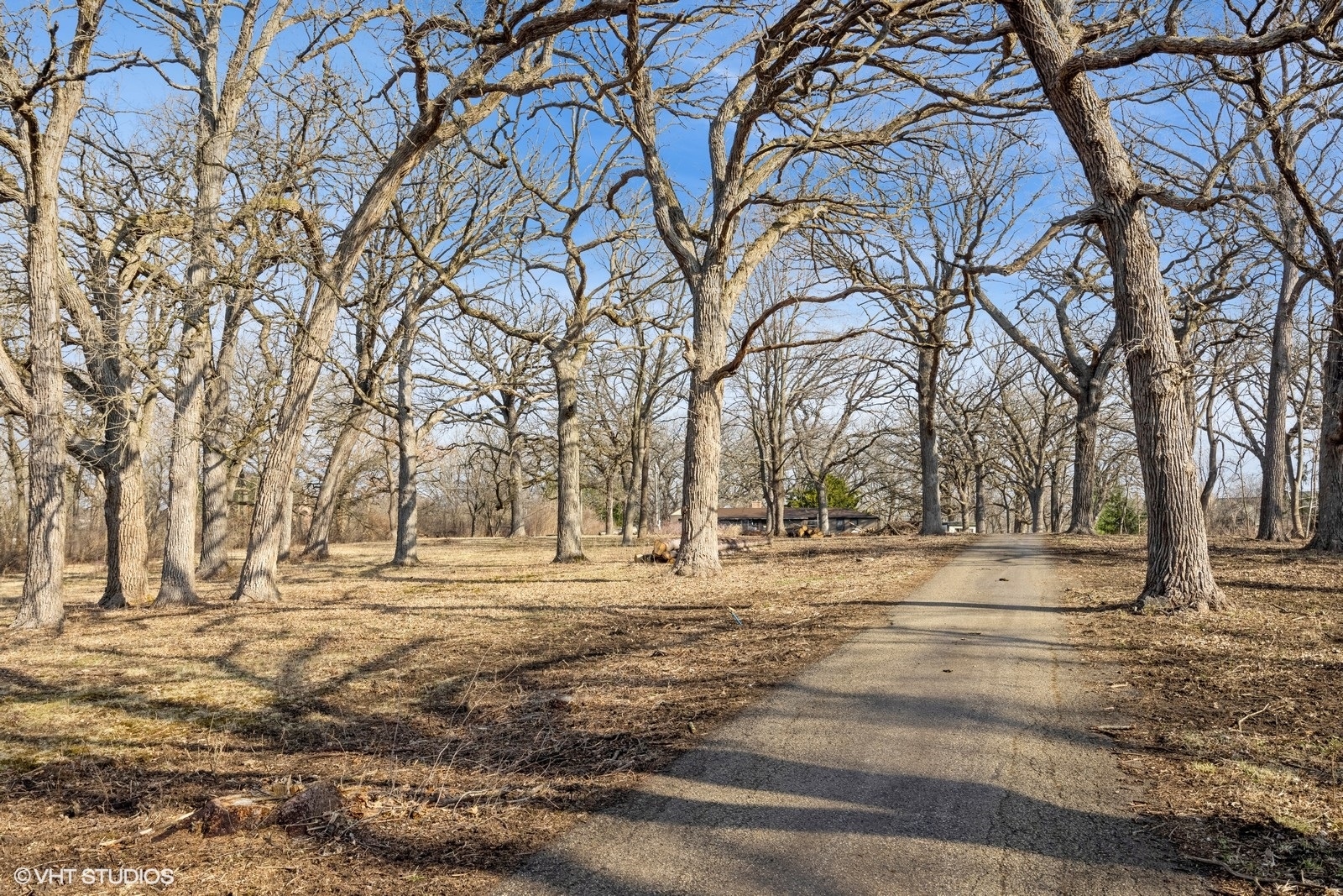 22470 Lake Cook Road Deer Park, IL 60010 - Photo 17 of 18 Gallery Image 17