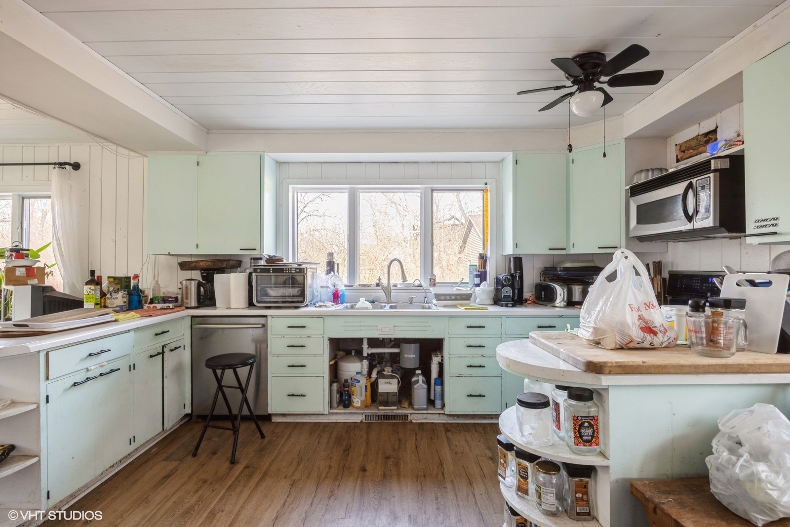 22470 Lake Cook Road Deer Park, IL 60010 - Photo 3 of 18 Gallery Image 3