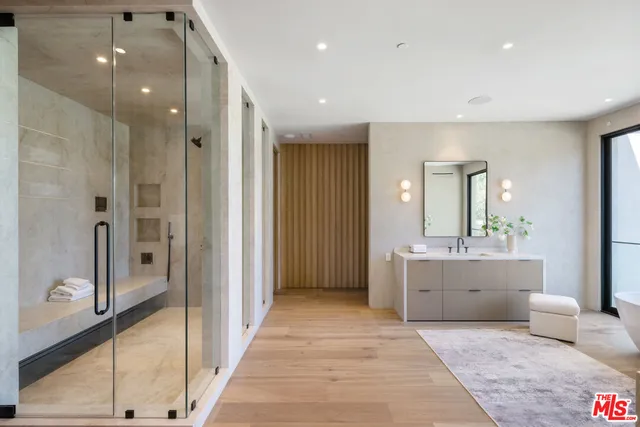 $7,995,000 | 5056 Louise Avenue, Encino, CA 91316