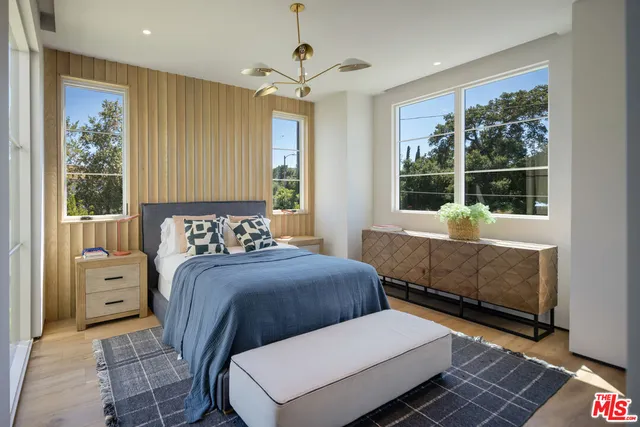 $7,995,000 | 5056 Louise Avenue, Encino, CA 91316