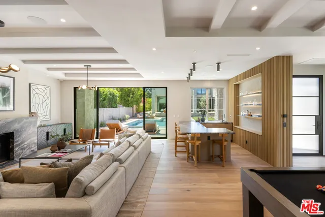 $7,995,000 | 5056 Louise Avenue, Encino, CA 91316