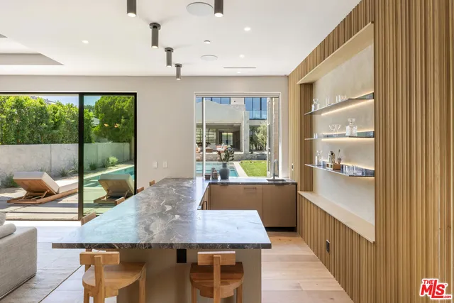 $7,995,000 | 5056 Louise Avenue, Encino, CA 91316