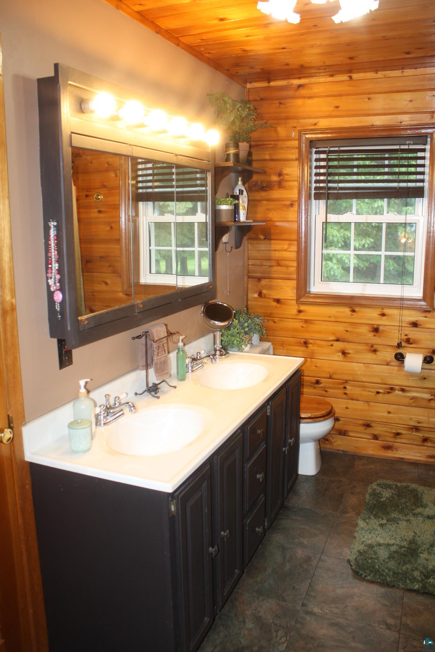 6471 East County Rd B South Range, WI 54874 - Photo 36 of 99