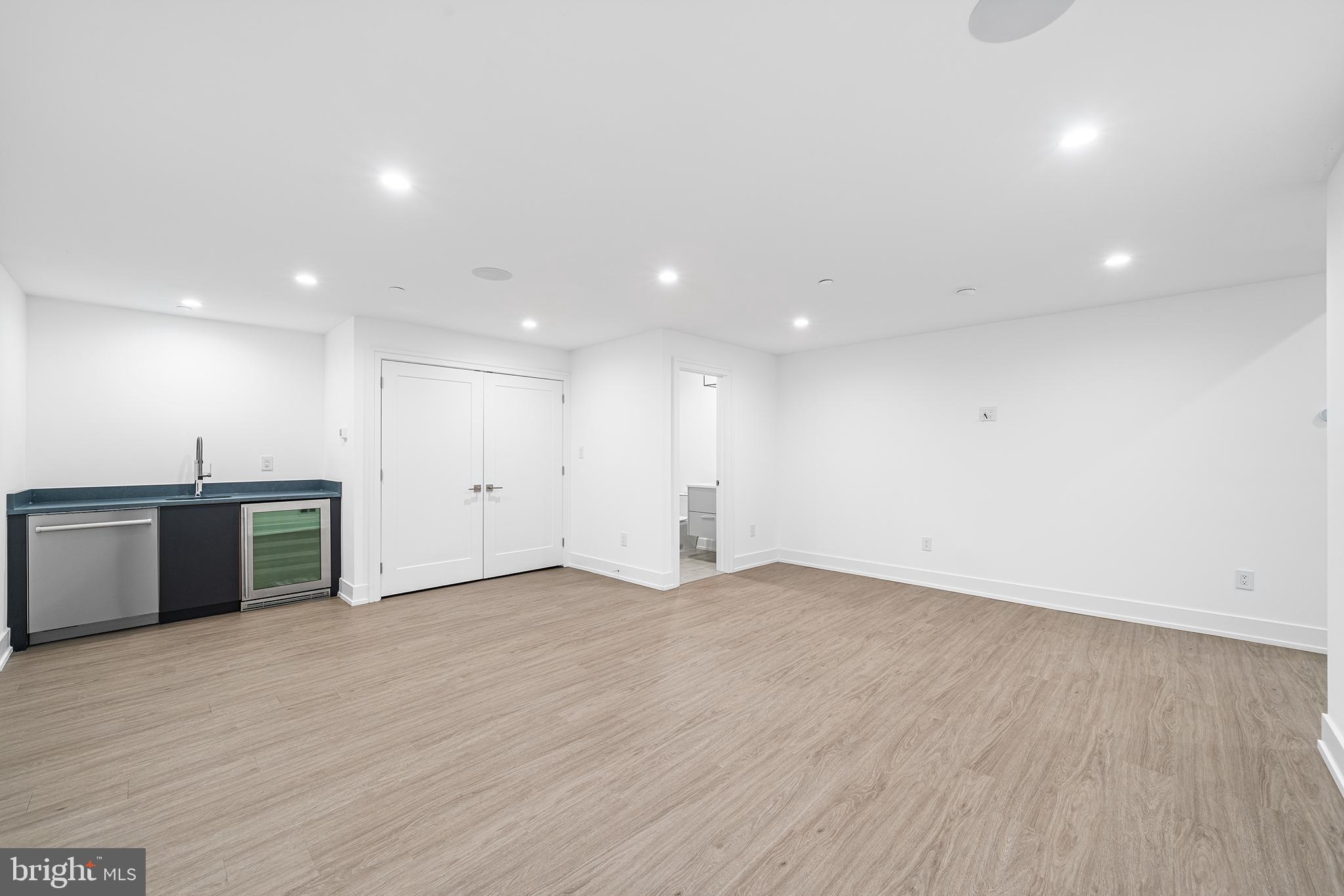 618 South Clarion Street Philadelphia, PA 19147 - Photo 54 of 65 a view of an empty room with a kitchen