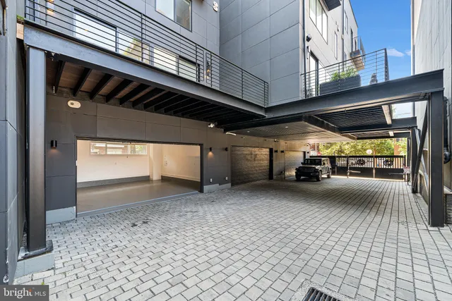 $1,890,000 | 618 South Clarion Street, Philadelphia, PA 19147