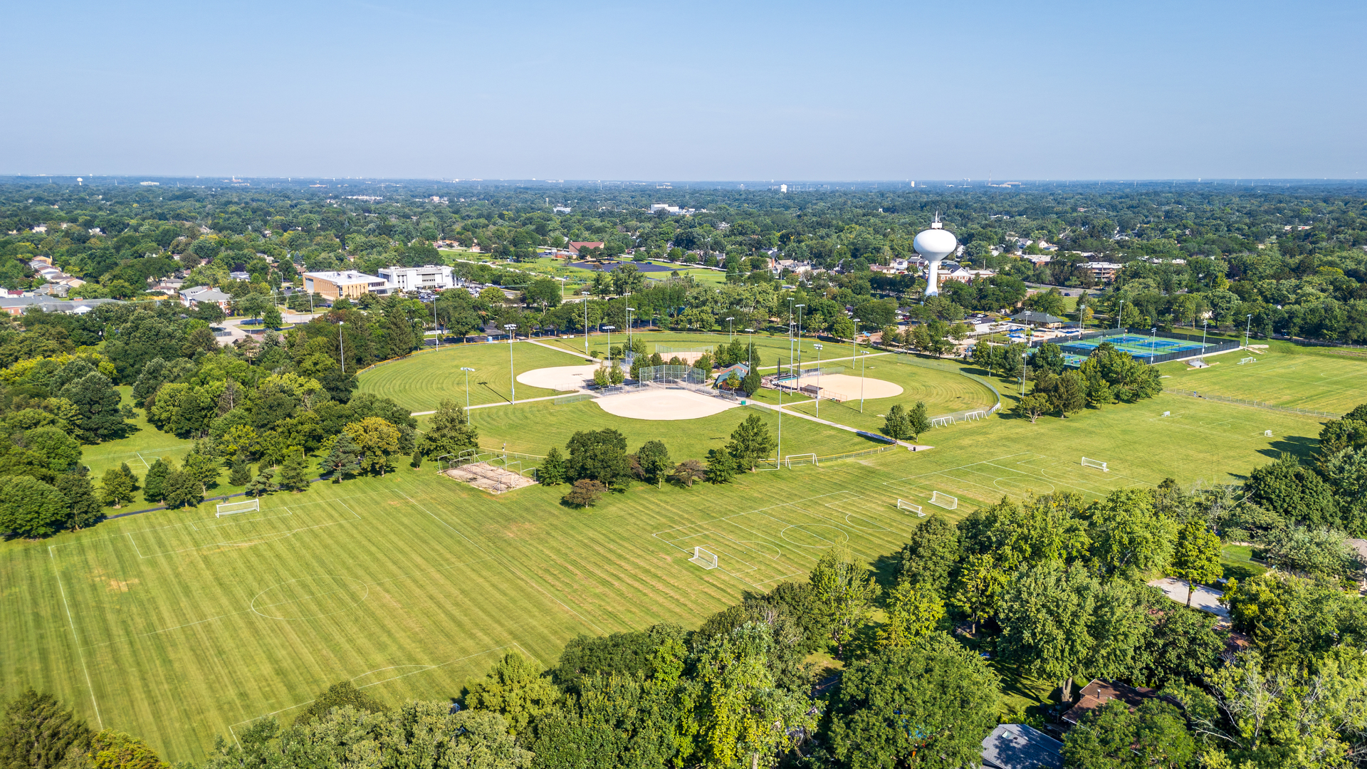 6901 Meadow Crest Drive Downers Grove, IL 60516 - Photo 38 of 42 a view of a city with an ocean