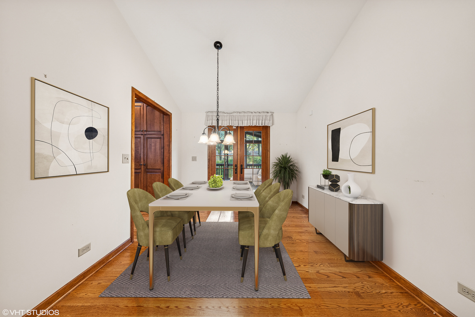 6901 Meadow Crest Drive Downers Grove, IL 60516 - Photo 8 of 42 a view of a dining room with furniture