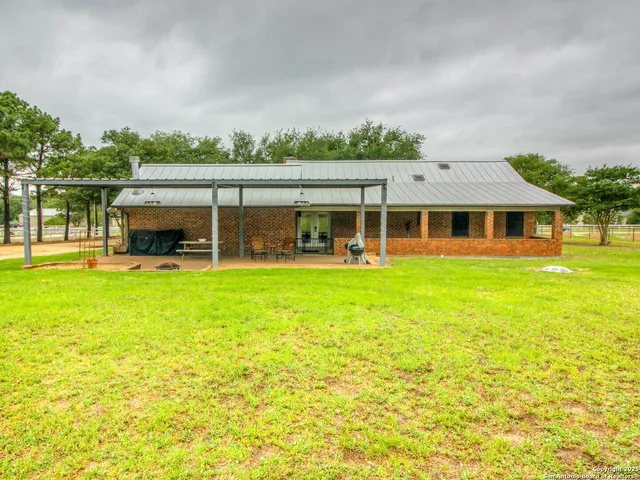 $475,000 | 213 Bluebonnet Road, La Vernia, TX 78121