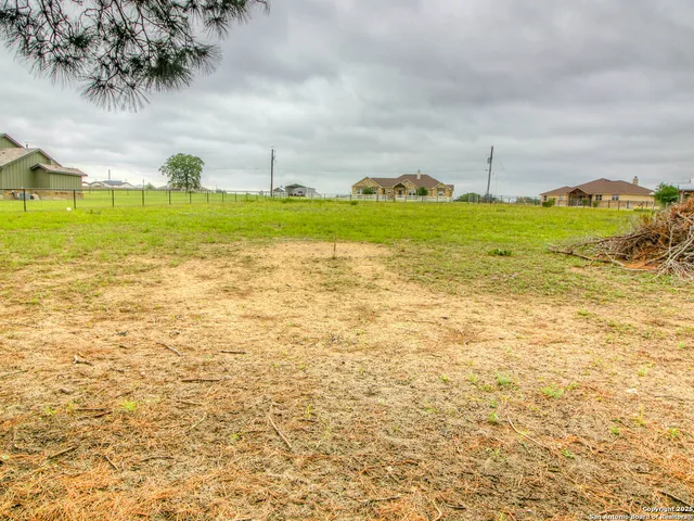 $475,000 | 213 Bluebonnet Road, La Vernia, TX 78121