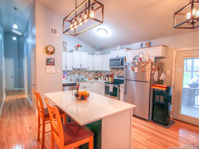 $475,000 | 213 Bluebonnet Road, La Vernia, TX 78121