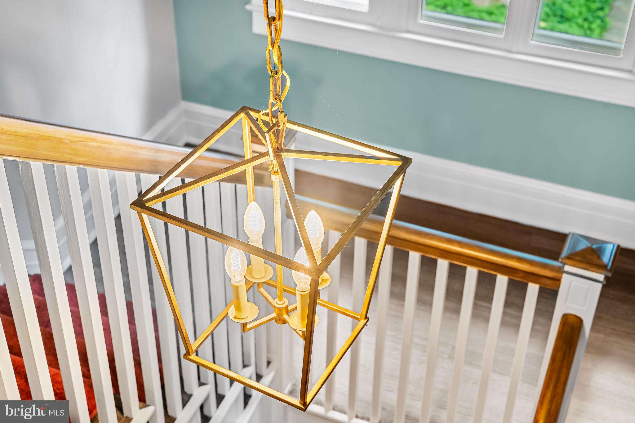 401 Edgevale Road Baltimore, MD 21210 - Photo 78 of 80 Staircase Chandelier