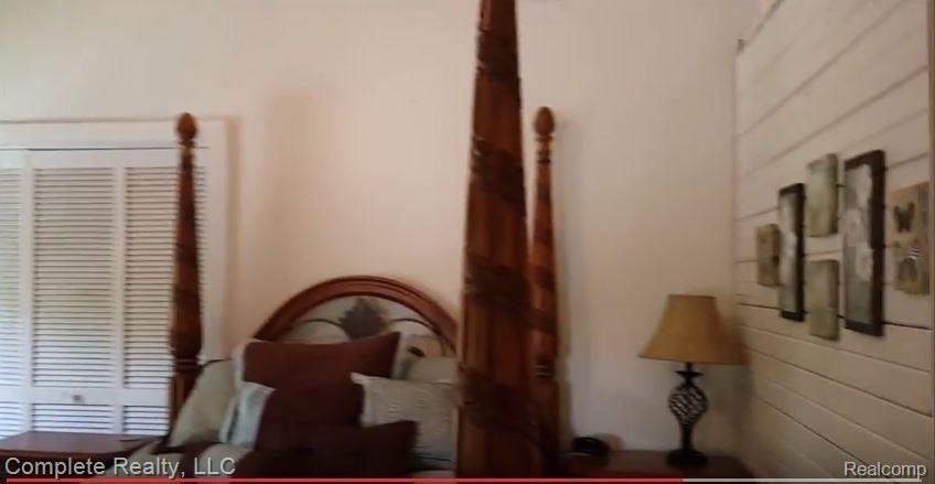 8033 East Richfield Road Davison, MI 48423 - Photo 25 of 46 Bedroom2.JPG