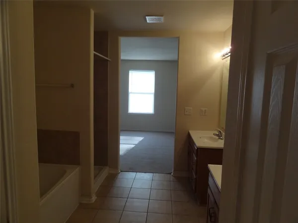 $1,450 | 1550 Stone Village Drive, Brookshire, TX 77423