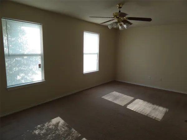 $1,500 | 1550 Stone Village Drive, Brookshire, TX 77423