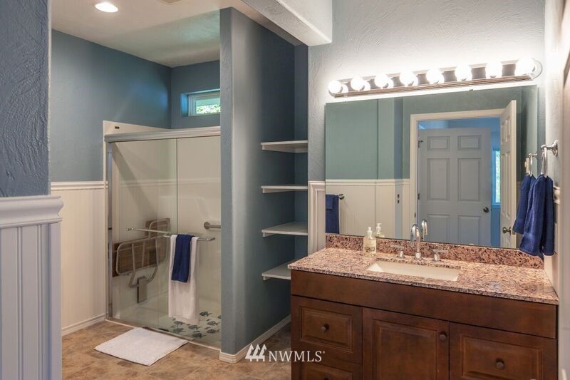 4429 Shellridge Road Northwest Olympia, WA 98502 - Photo 20 of 25 Gallery Image 20