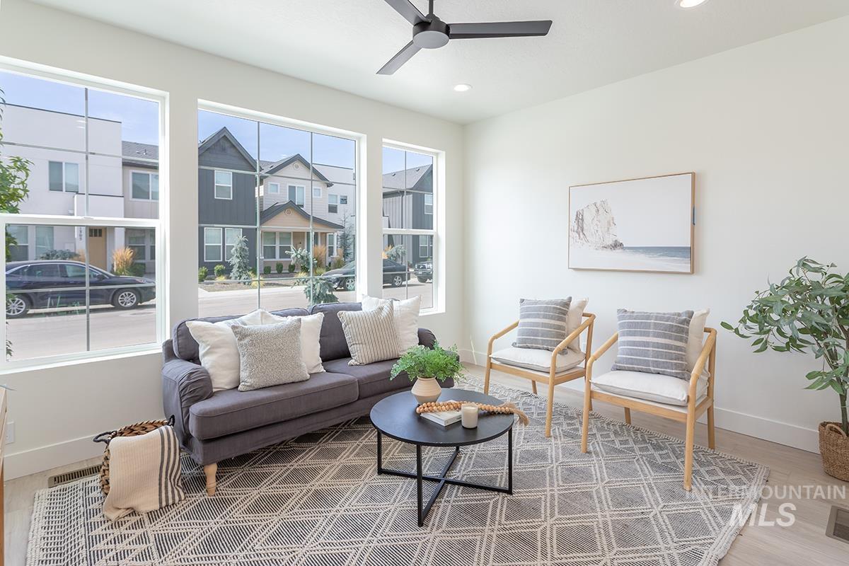 1445 North Webb Way Meridian, ID 83642 - Photo 4 of 20