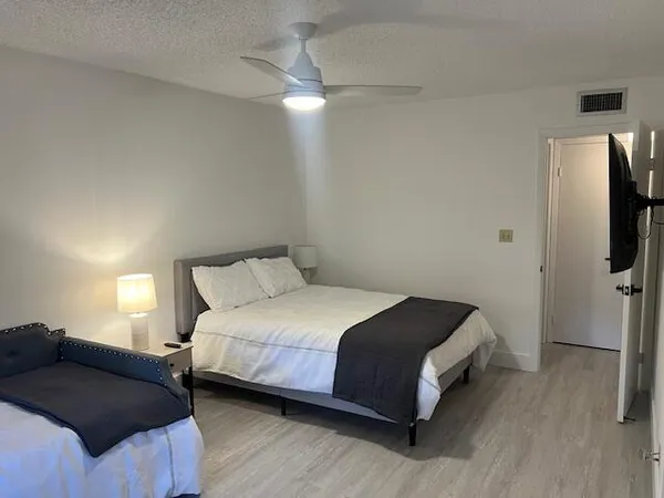 $2,600 | 353 Highway 1, Unit A107, Jupiter, FL 33477