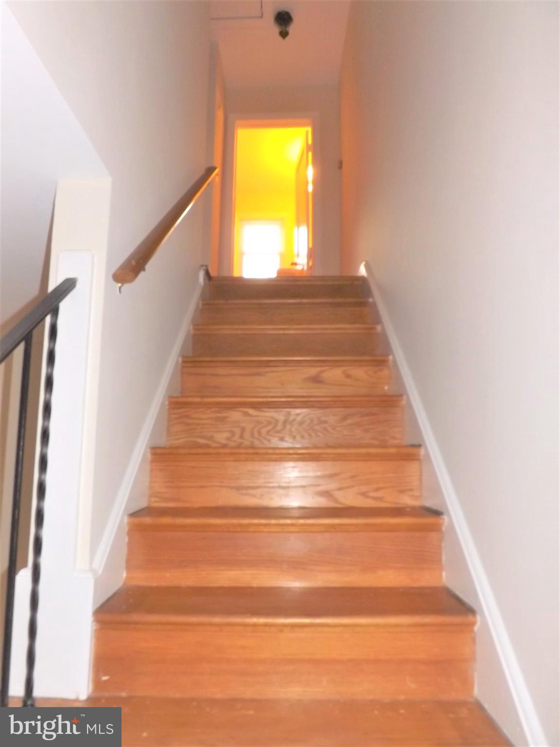11936 Bluhill Road Silver Spring, MD 20902 - Photo 12 of 30 a view of entryway