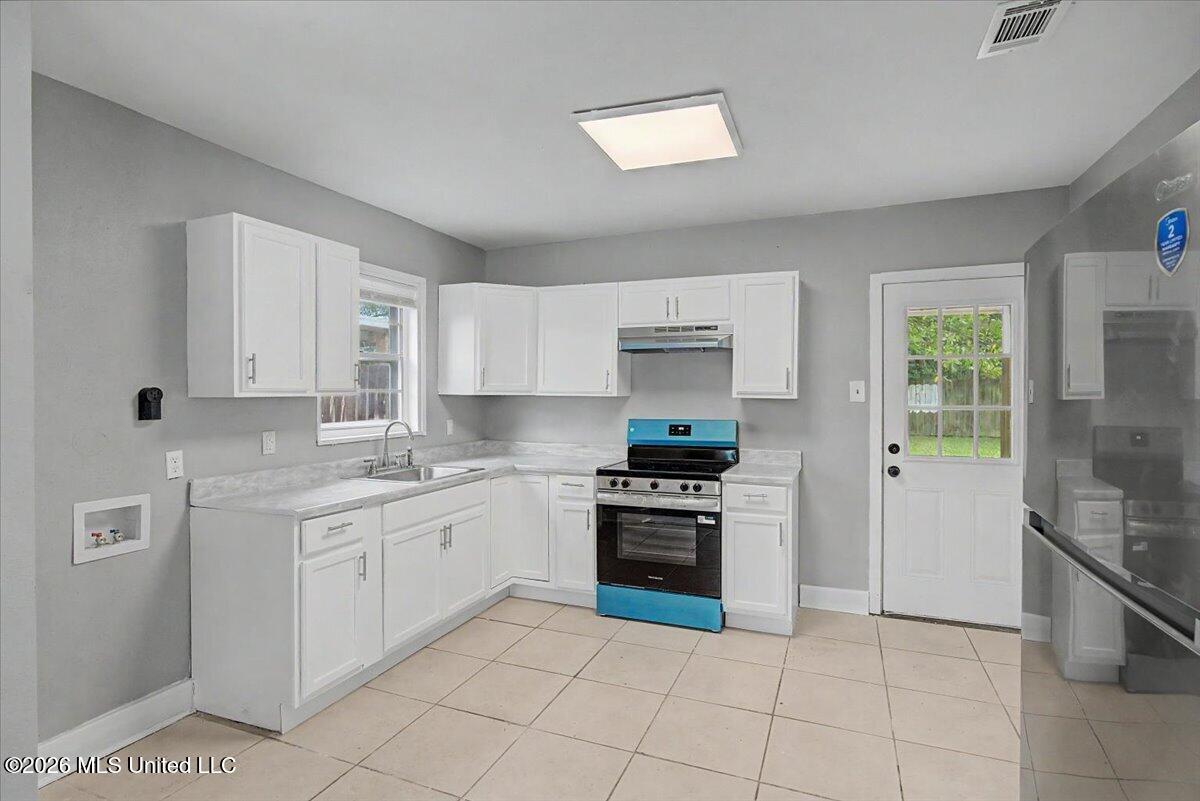 1775 Vaughn Street Biloxi, MS 39531 - Photo 5 of 15 07-DSC06350