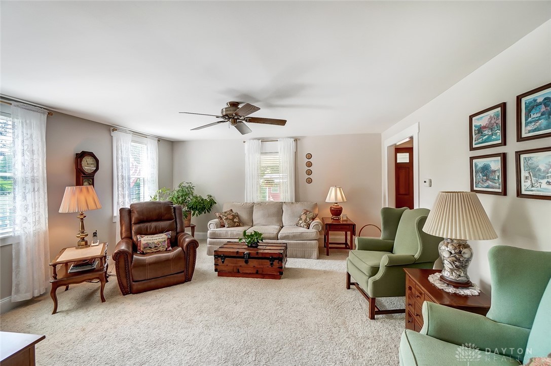 2267 Waynesville Road Bellbrook, OH 45305 - Photo 9 of 68 Gallery Image 9