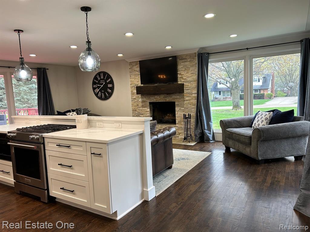 1124 Stellma Lane Rochester Hills, MI 48309 - Photo 15 of 44