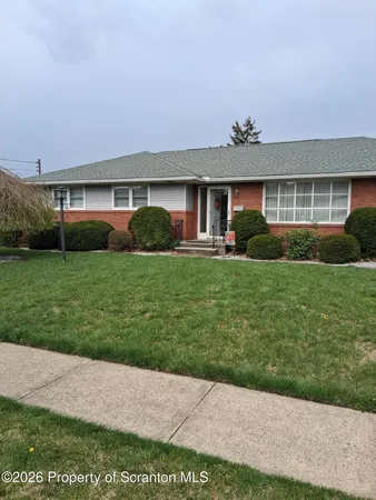 $230,000 | 5 Monarch Road, Wilkes Barre, PA 18706