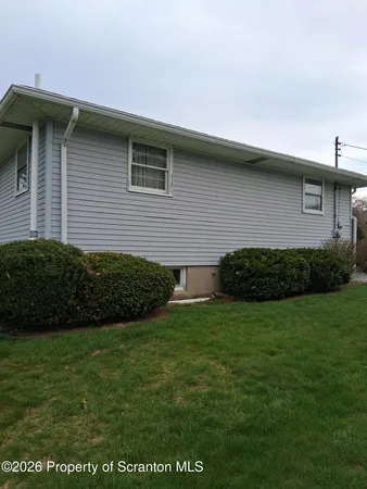 $230,000 | 5 Monarch Road, Wilkes Barre, PA 18706