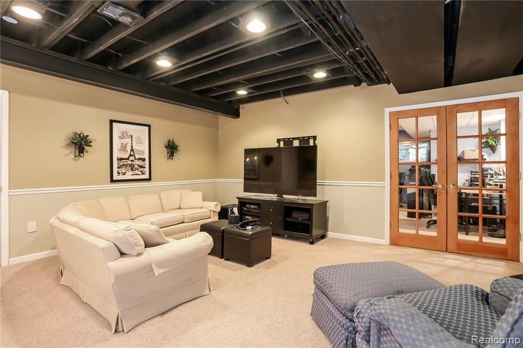 3758 Sleepy Fox Drive Rochester Hills, MI 48309 - Photo 48 of 66