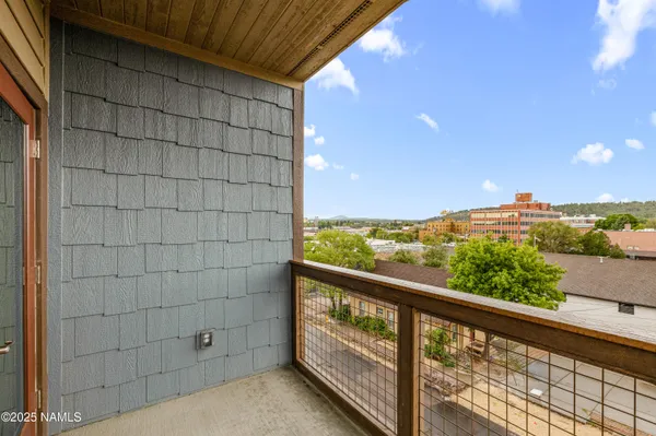 $921,405 | 310 East Birch Avenue, Unit 311, Flagstaff, AZ 86001