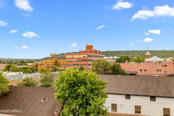 $921,405 | 310 East Birch Avenue, Unit 311, Flagstaff, AZ 86001