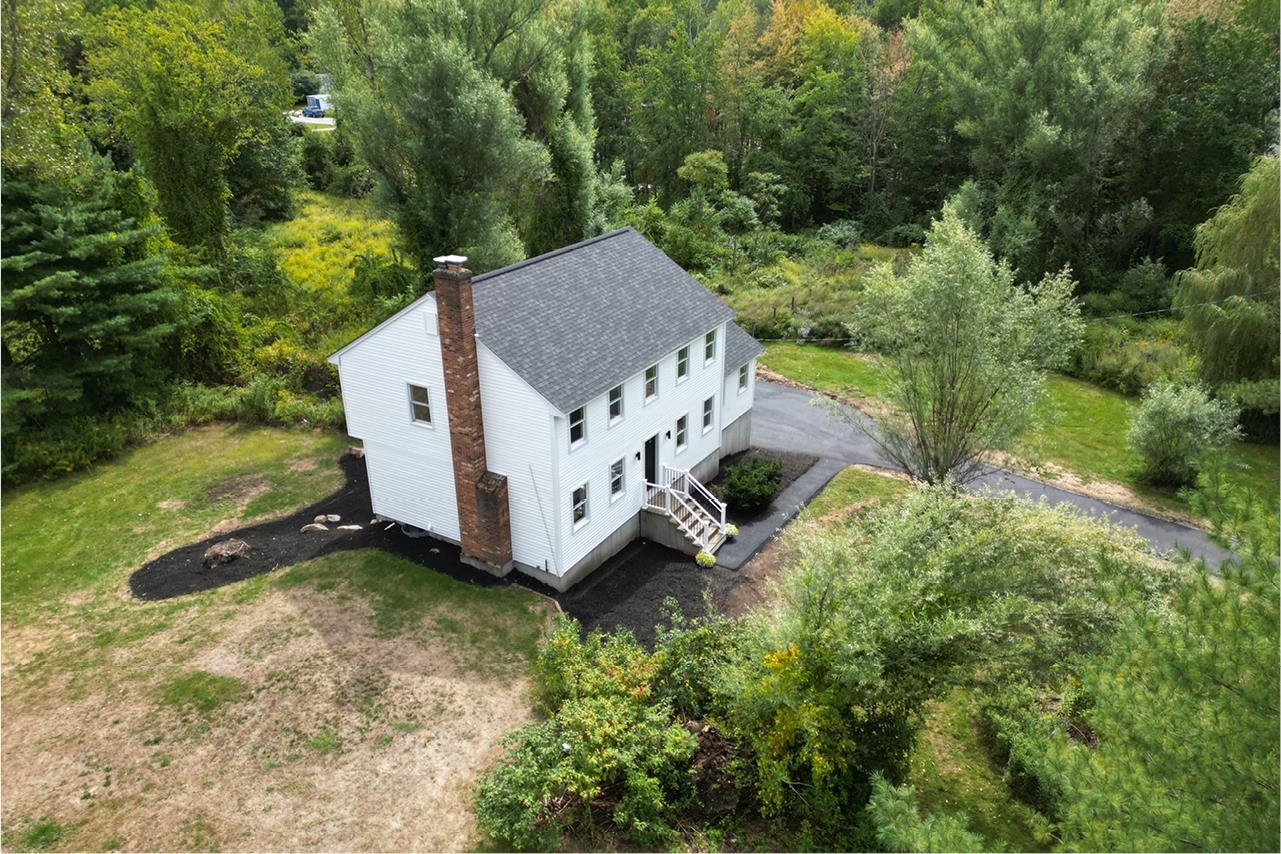 4 Chase Road Sandown, NH 03873 - Photo 41 of 45