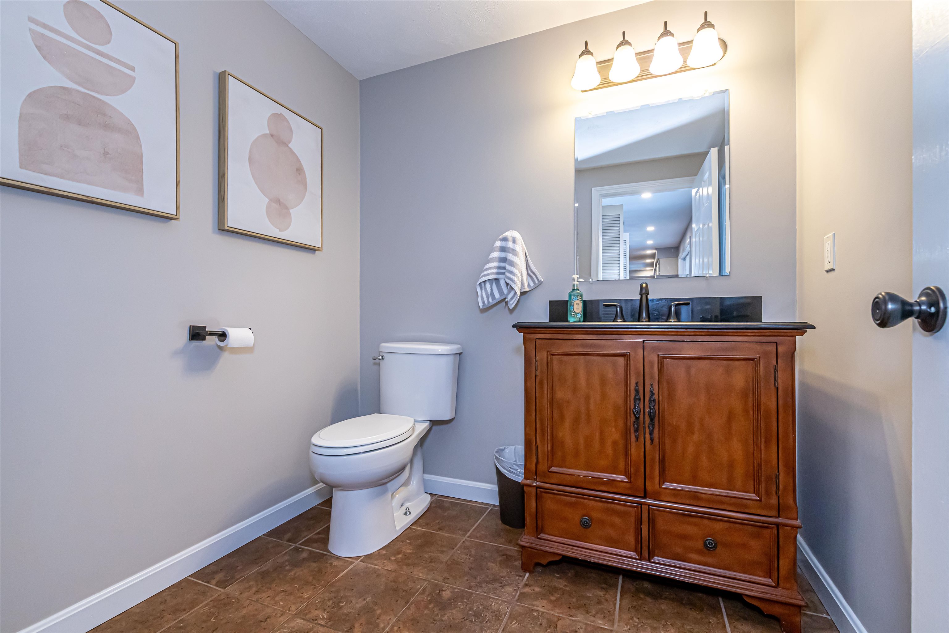 3 Sycamore Lane Merrimack, NH 03054 - Photo 17 of 39