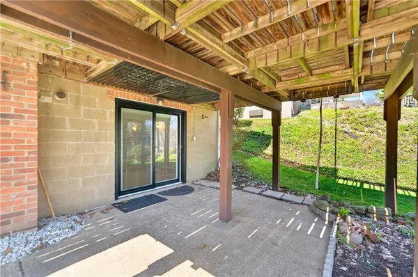 $415,000 | 171 Greenlea Drive, Coraopolis, PA 15108