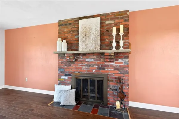 $415,000 | 171 Greenlea Drive, Coraopolis, PA 15108